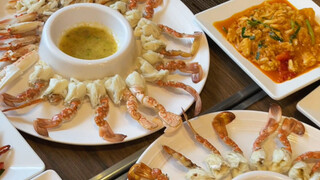 Thai Cuisine: Real Crab Freedom—Divine All-You-Can-Eat Crab Shell-Peeling Buffet, the Ultimate for C