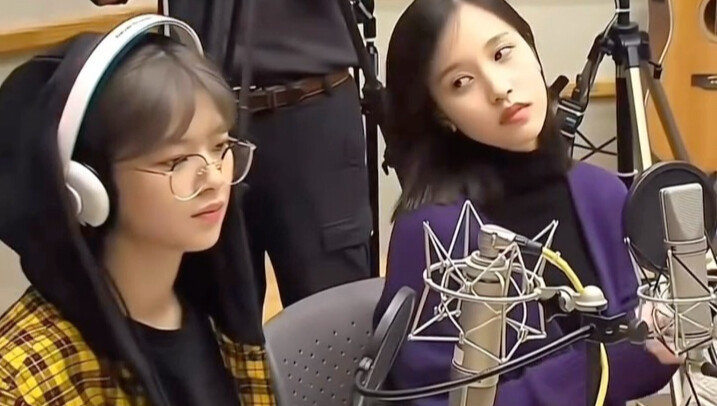 Đồng đội: Lúc nào cũng bị Yoo Jeongyeon chinh phục 😍