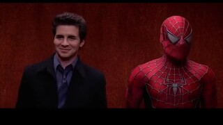 Peter wore a Spider suit and took the elevator. I didn't expect that heroes would also have social p