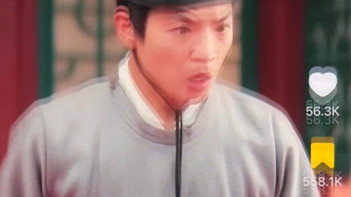 2 e | 肚子里的小秘密