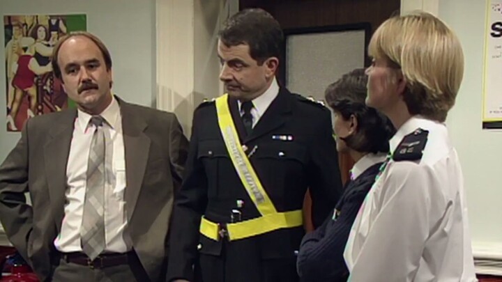 The.Thin.Blue.Line.S02E04.720p.AMZN.WEBRip.x264-GalaxyTV