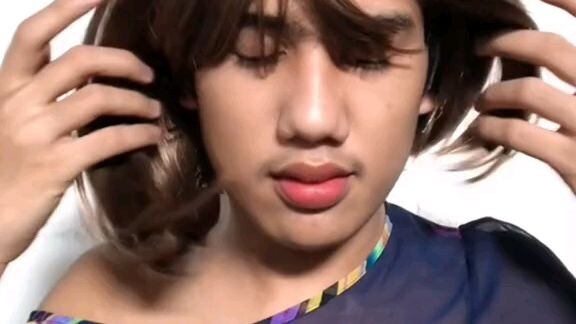 Oliver Jr Dela Peña is a Filipino Content Creator and actor dancer born on June 3, 2007 in Cebu City