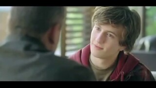 法国麦当劳这个广告很有内涵