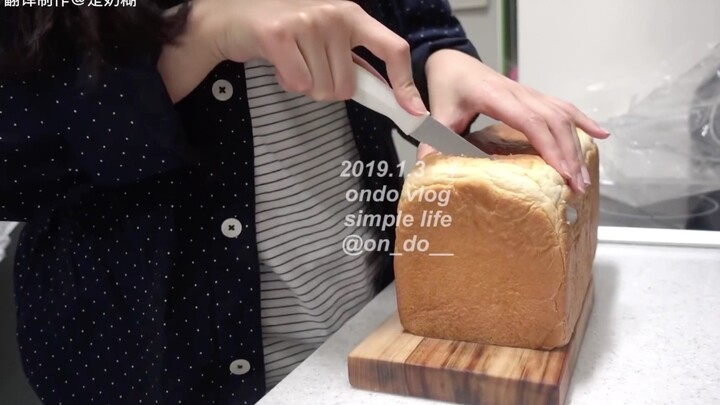 「ondo自制中字」1080P-下班后购物准备晚餐的平凡的职场人日常