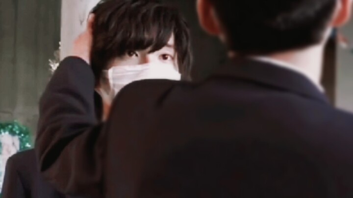 【Cinta Pertama yang Menghilang】Meguro Ren: Kalau berhadapan dengan anjing kecil yang imut kayak gini