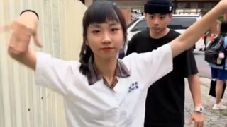 “舞统台湾”哈哈哈哈
