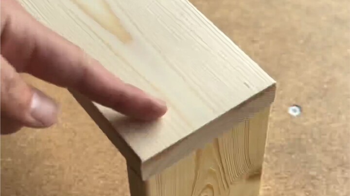 Cara Menggunakan Paku Tanpa Bekas