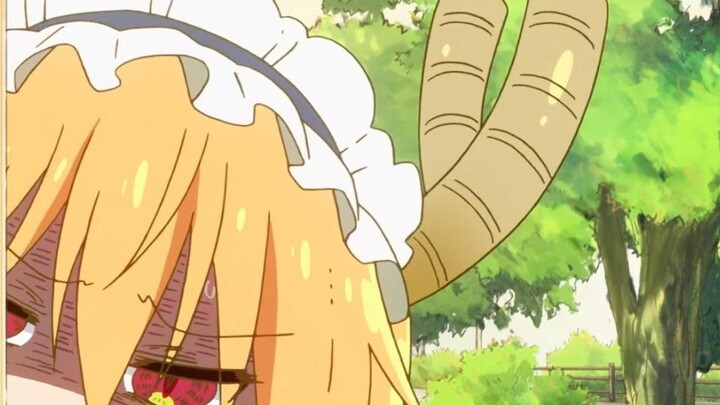 ตลกมาก! เนื้อเรื่องของ Dragon Maid ของเซียวลินทำให้ฉันหัวเราะจนตาย!