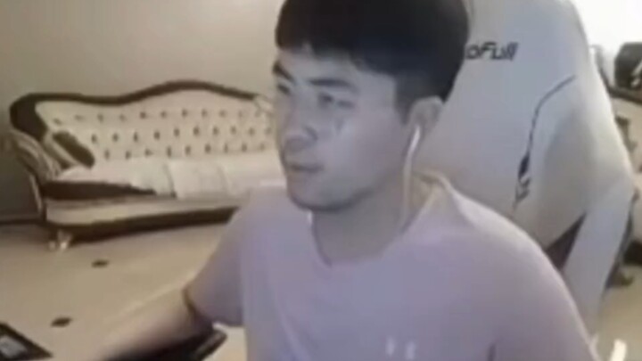ท่าทางพังจนเกิดฉากเด่น
