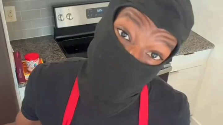 Being a Robber Is Like Being a Rapper