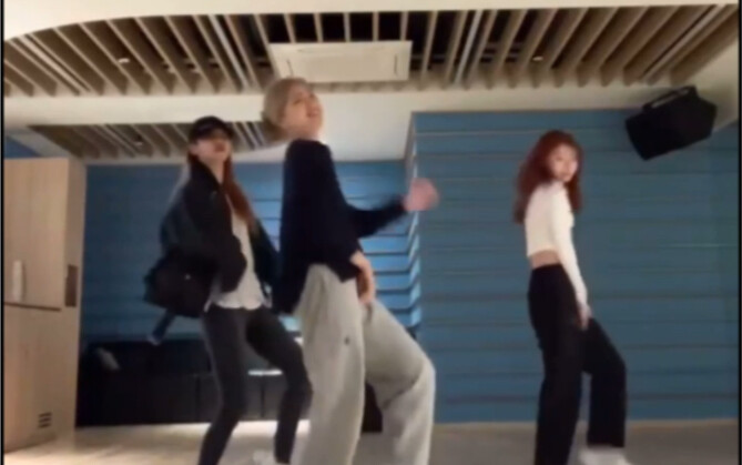 【ITZY】Cover ITZY yang keren dari "NCT U-BOSS"