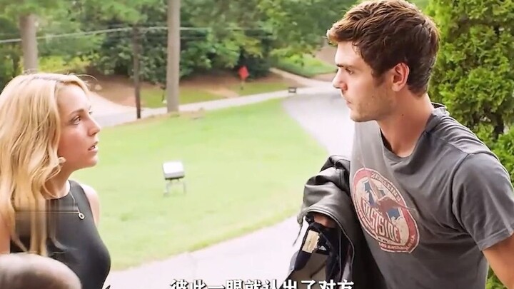 A superstar falls in love with a small town girl, and the ending is so healing, "Forever My Girl".