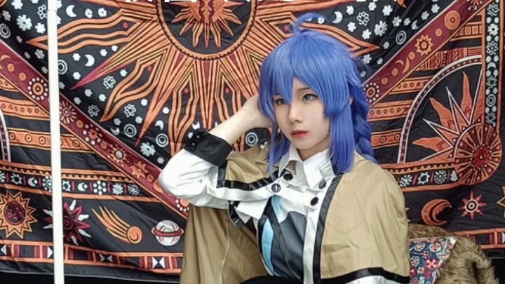 Cos Roxy went to the comic convention