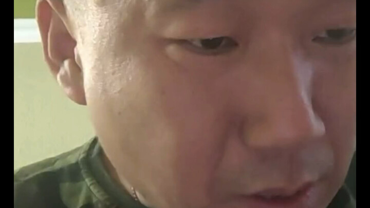 老毛子只要没断手断脚 还得上去猛猛干干