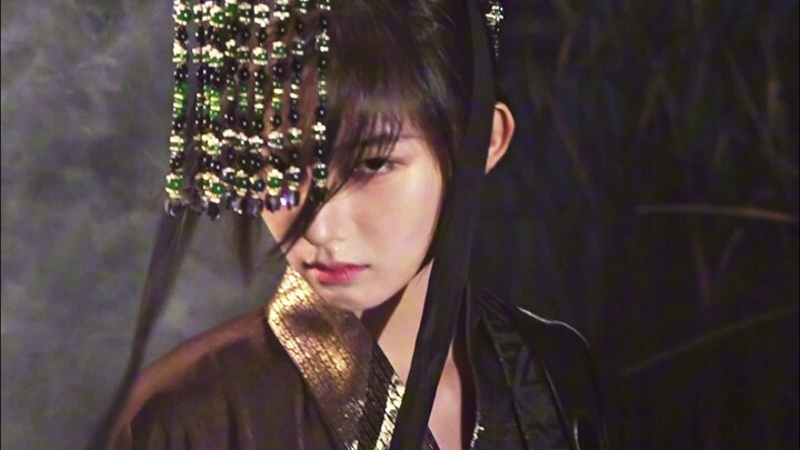 [Earl Grey] Dance Costume Change | Cao Wei: "Like the full moon, ever bright; like an eagle, ever wa