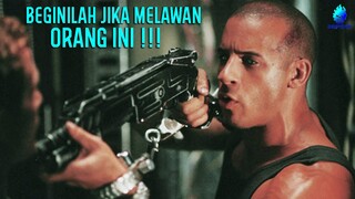 NARAPIDANA DAN POLISI TERJEBAK DI PLANET LUAR ANGKASA !!! Alur Cerita Film Riddick Pitch Black