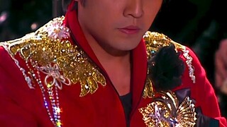 "مقدمة بأسلوب صيني مذهلة للغاية، استخدمت بالفعل هذا العدد الكبير من الآلات الموسيقية"