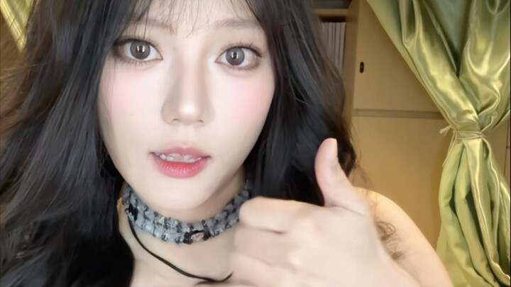 Apa yang sedang dilakukan bling bling bling? 179cm/73kg/85E