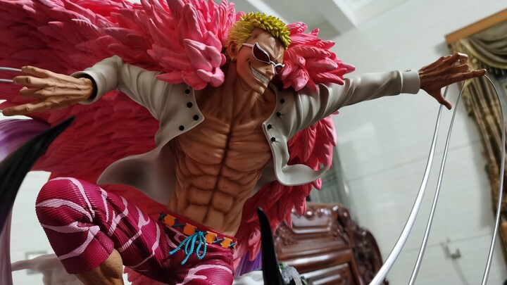One Piece The world's first genuine licensed "Doflamingo", weighing 30 kg, the Little Prince of Rame