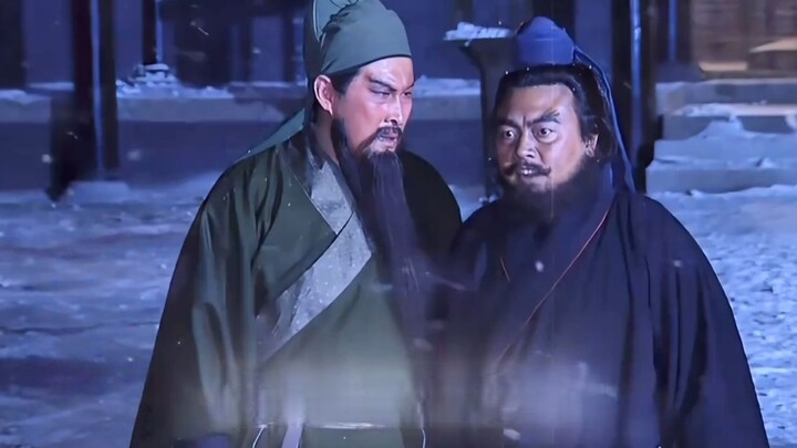 This is the old Three Kingdoms—these two formidable generals dare not act rashly in front of Zhuge L