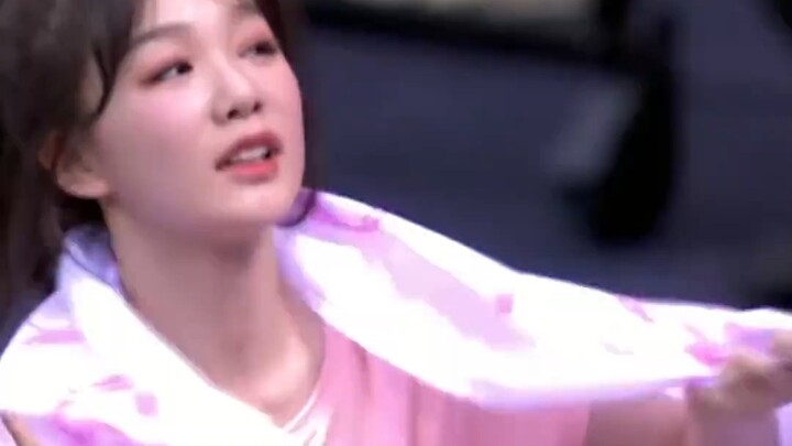Từ Mộng Khiết lại một lần nữa lập kỷ lục, “Bạo vương” đường chạy ngắn