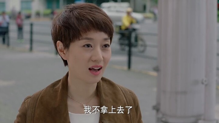 Chiếc “áo khoác màu camel” đắt đỏ được La Tử Quân cất kỹ: Vì sao lại kích thích nút thắt tâm lý của 
