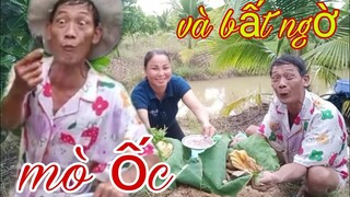vợ chồng TƯ ra ao mò ốc và bất ngờ!