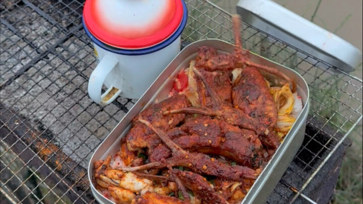 Make Do with It: Roasted Duck Tongues & Peninsula Bento Box