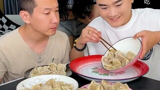 #SausPedas Binbin, hari ini apakah kamu sudah merasakan cinta ayahmu padamu? #EnakBanget #GayaMailla