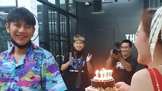 แฟนนอกใจ. จีโน่โมโหมาก