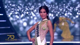 5 Miss TRIP & FALL during Miss Universe 2021 Evening Gown Competition