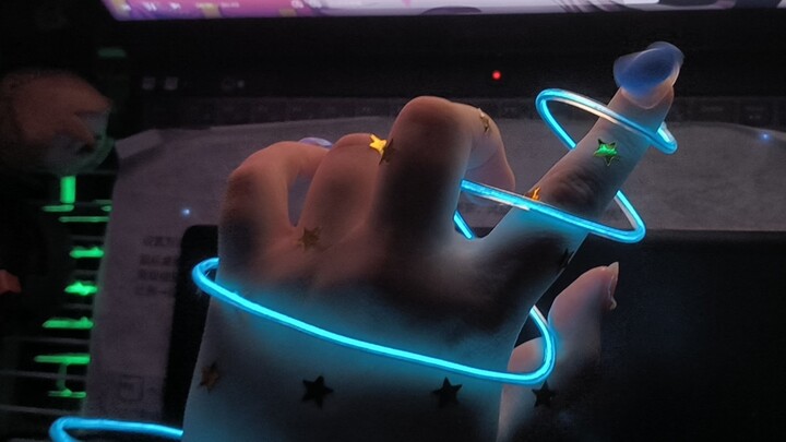 There is hope for the animation of Homa Yaro! The Johnny props I made can finally come in handy!