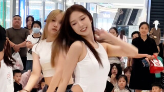 Cosplay thành Lin Nayeon trên roadshow｜Bản cover toàn bộ bài hát ABCD trên roadshow được phục chế si