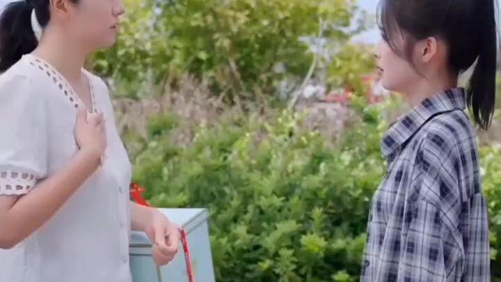 เด็กสาวย้อนเวลามาสู่ยุควัยรุ่นของแม่ ตั้งใจจะเปลี่ยน ชะตาที่แสนเจ็บปวดของแม่ แต่กลับเผลอมีใจให