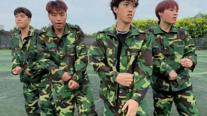 Baring Teeth Dance (Military Training Version)