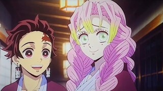 Tanjiro came to the Swordsmith Village and found the Love Pillar taking a hot spring bath. The Love 