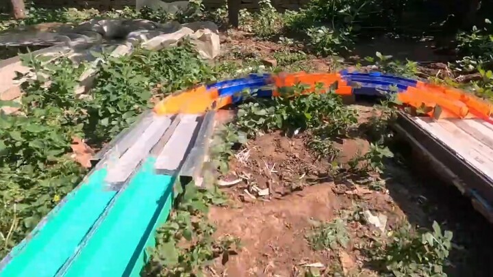 Mini 4WD new and old comparison, old car is better or new car is faster, 4WD wide track competition