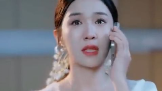 Ia menunggu pacarnya selama 3 tahun,tetapi sang pacar meninggalkannya di pesta