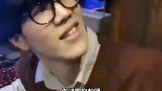 大家是否还记得这个蘑菇头