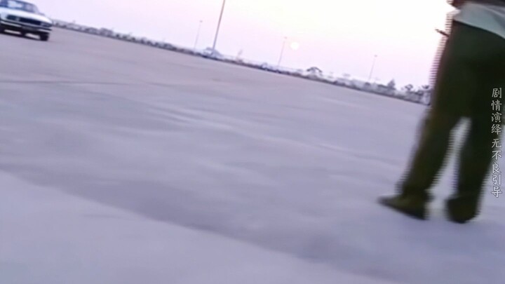 The rich second-generation heir bulldozed through the checkpoint, knocking the security guard flying