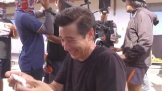 ขำขำ พี่วิลลี่ถึงกับน้ำตาไหล