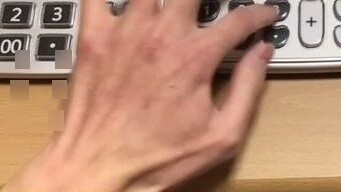 [Repost] Using four calculators to play the opening theme song "Zanhyō Sanka" from "Demon Slayer: Ha