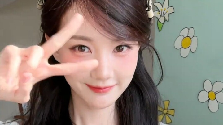 Không dám tưởng tượng nếu Lý Nhất Đồng debut trong một nhóm nhạc nữ, giá vé concert sẽ đắt đến mức n