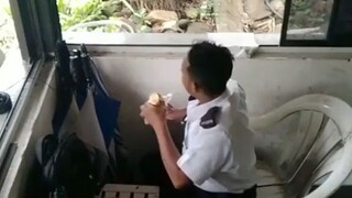 Satpam di satroni preman