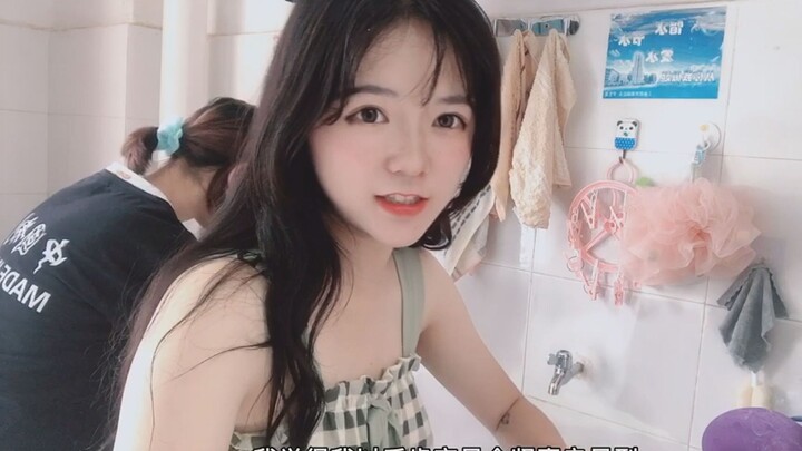 What are college girls really like in private? Once the dorm hangout kicks off, they let loose—thoug