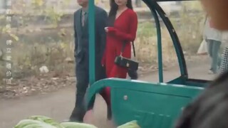 [สายดีดซีรี่ย์]_(เต็มเรื่อง)คนทั้งโลกเคารพฉัน แต่คุณหย่ากับฉันเพียงเพื่อเอาใจผู้มีอำนาจนั้นหรอ