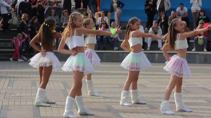 Belarusian Girl Dance