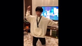 「嵐　ARASHI」那个两岁跳disco star的孩子长大了