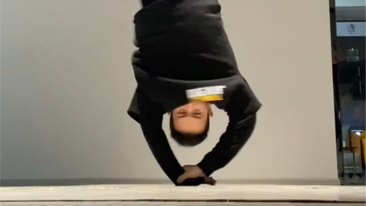 Bboy Haoran biểu diễn cực kỳ xuất sắc trong buổi tập nhảy đường phố