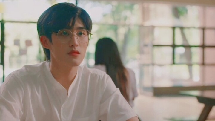 [เธอคือฟ้าใสของฉัน] เขาเริ่มวิตกกังวล หึง แอบจิ้มเครื่องอย่างระมัดระวัง